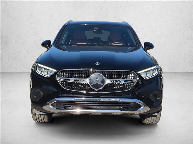 Used 2026 Mercedes-Benz GLC 300 image 2