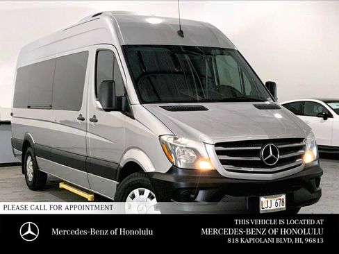Used 2017 Mercedes-Benz Sprinter 2500 image 1