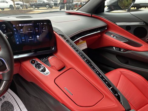 Used 2025 Chevrolet Corvette Z06 w/ Stealth Interior Trim Package image 27