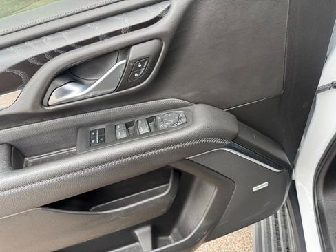 Used 2023 GMC Yukon Denali image 22