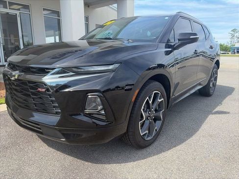 Used 2022 Chevrolet Blazer RS w/ Driver Confidence II Package FWD image 2