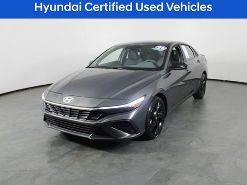 Used 2026 Hyundai Elantra Sport FWD image 2