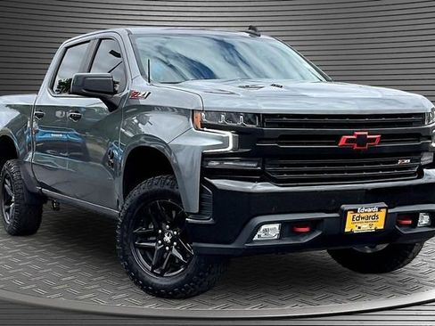 Used 2021 Chevrolet Silverado 1500 LT Trail Boss w/ Bed Protection Package AWD/4WD image 3