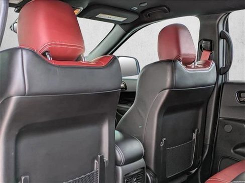 Used 2021 Dodge Durango SRT Hellcat w/ Technology Group AWD/4WD image 19