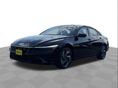Used 2025 Hyundai Elantra SEL