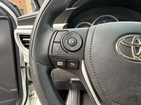 Used 2016 Toyota Corolla LE FWD image 20