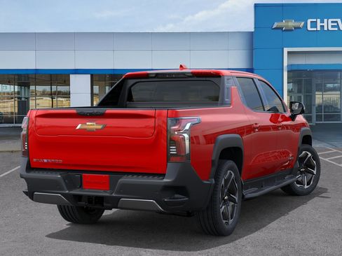 New 2026 Chevrolet Silverado EV LT w/ Premium Package AWD/4WD image 4