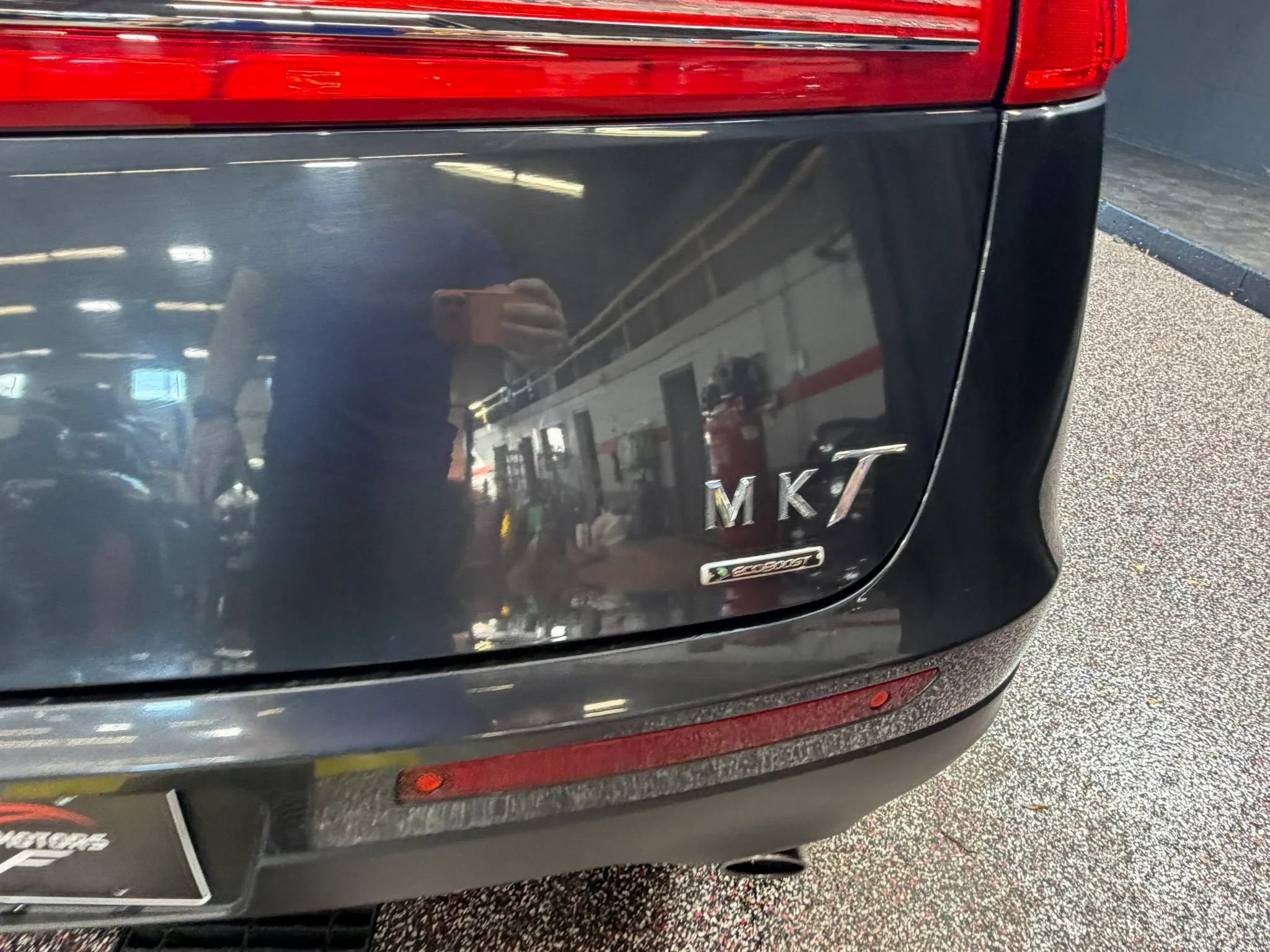 Used 2014 Lincoln MKT AWD w/ Equipment Group 201A image 7