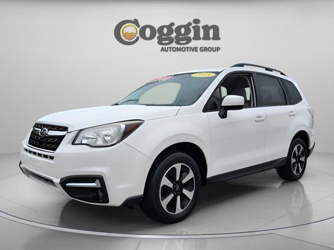Used 2018 Subaru Forester 2.5i Premium image 1