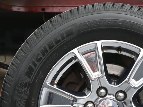 Used 2015 Ford F150 XLT w/ Equipment Group 302A Luxury image 39