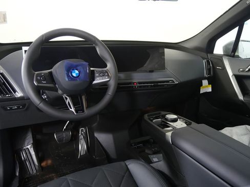 Used 2026 BMW iX xDrive45 w/ M Sport Package image 19