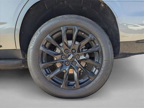 Certified 2024 Cadillac Escalade Sport w/ LPO, ONYX Package image 21