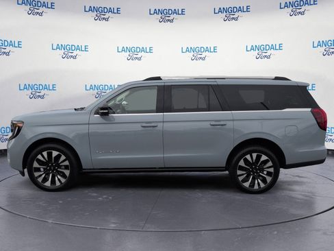 New 2025 Ford Expedition Max Platinum w/ Driver's Package image 10