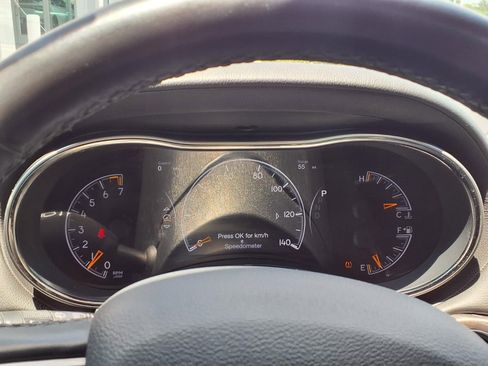 Used 2020 Jeep Grand Cherokee High Altitude RWD image 22