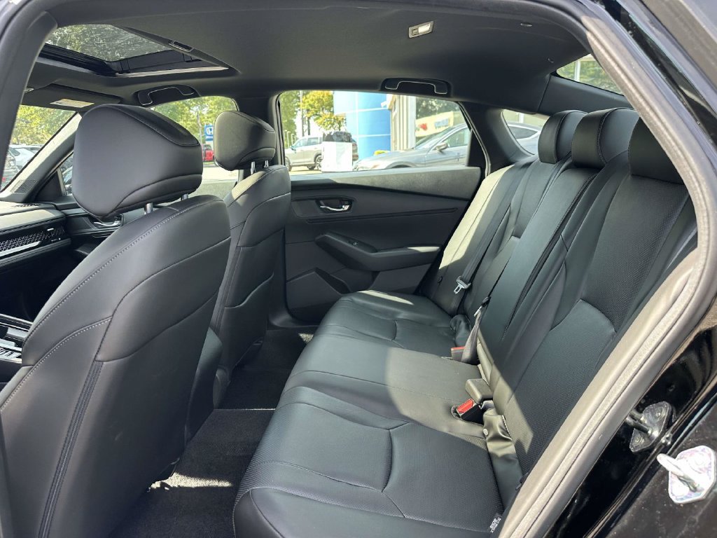 Certified 2024 Honda Accord Sport image 9