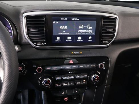 Used 2022 Kia Sportage EX image 5