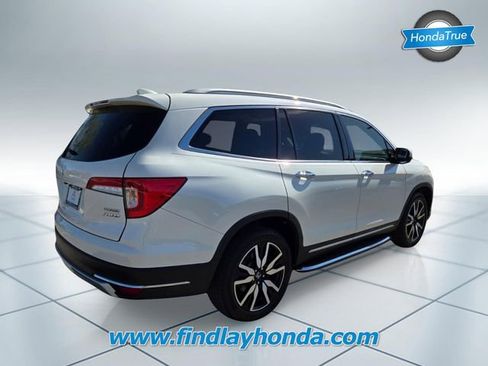 Certified 2019 Honda Pilot Touring image 5