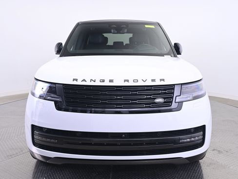 Used 2024 Land Rover Range Rover Autobiography AWD/4WD image 10