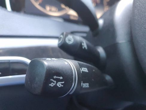 Used 2017 Mercedes-Benz S 550 4MATIC Sedan image 37