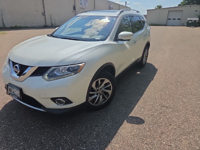Used 2015 Nissan Rogue SL w/ SL Premium Package AWD/4WD image 3