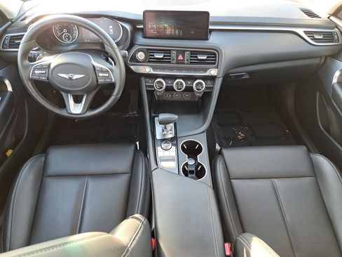 Used 2023 Genesis G70 2.0T image 10