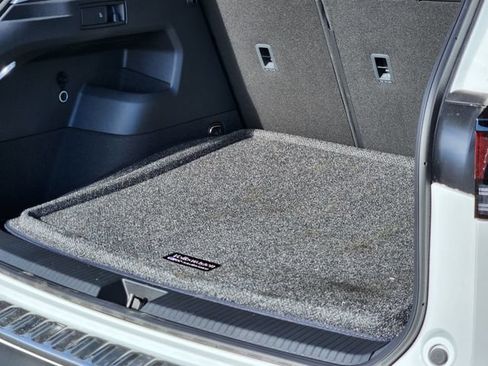 New 2026 Volkswagen Tiguan SE AWD/4WD image 30