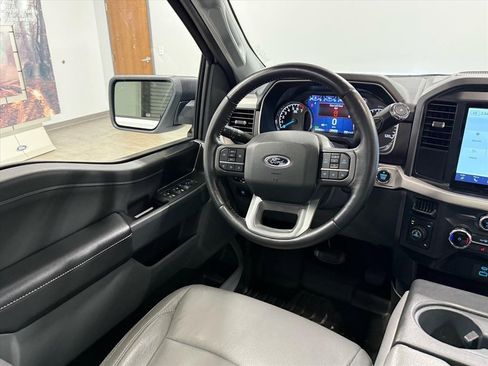 Used 2022 Ford F150 XLT w/ Equipment Group 302A High image 11