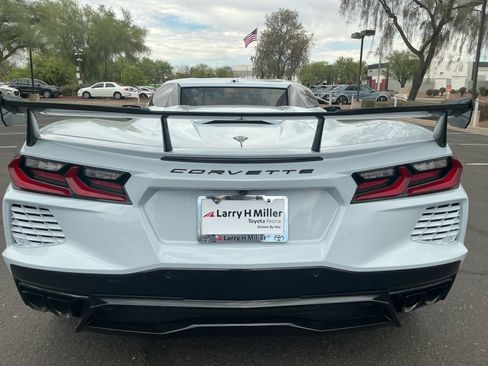 Used 2023 Chevrolet Corvette Stingray Premium Conv w/ Stealth Interior Trim Package RWD image 24
