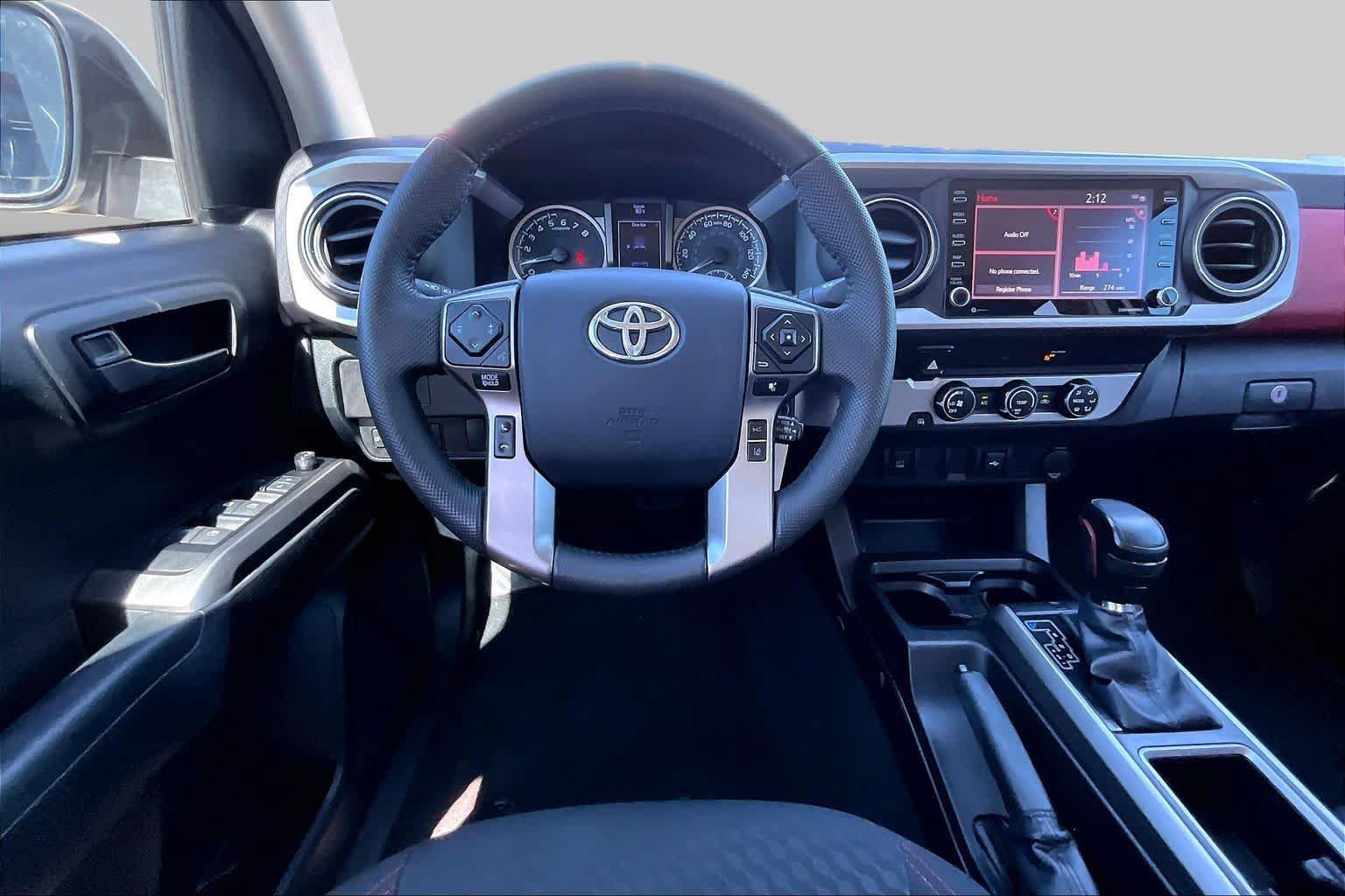Used 2020 Toyota Tacoma SR5 RWD image 6
