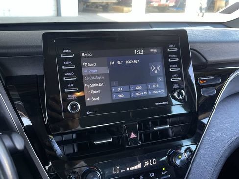 Used 2024 Toyota Camry SE FWD image 13