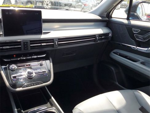 Certified 2021 Lincoln Corsair Standard image 14