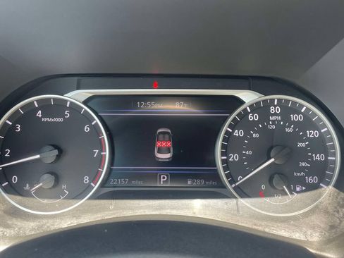 Used 2025 Nissan Sentra SV w/ All-Weather Package FWD image 24