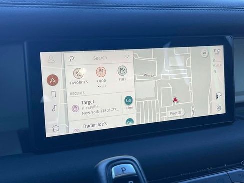 Used 2023 Land Rover Defender 110 S image 33