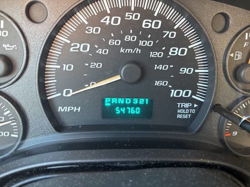 Used 2006 Chevrolet Express 2500 image 28