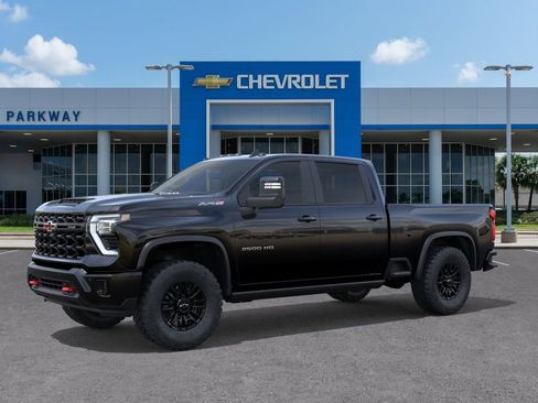 New 2026 Chevrolet Silverado 2500 ZR2 AWD/4WD image 2