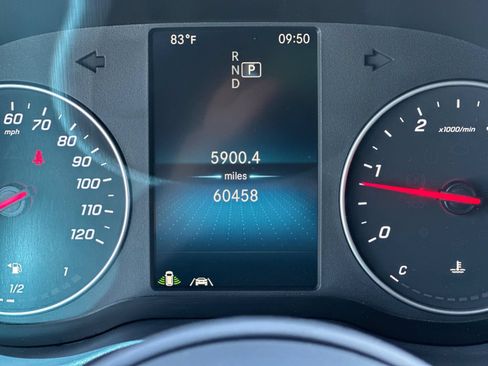 Used 2024 Mercedes-Benz Sprinter 2500 image 29