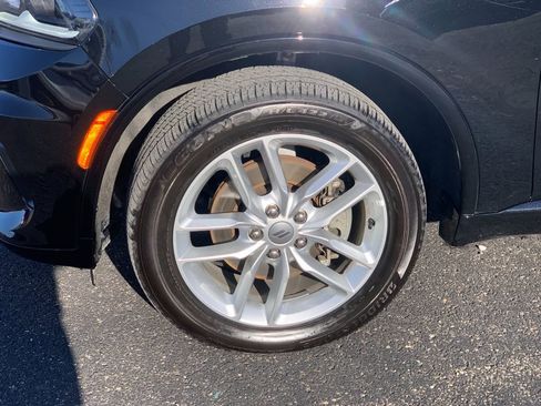 Used 2024 Dodge Durango GT image 31