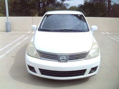 Used 2008 Nissan Versa 1.8 S w/ PWR Pkg FWD image 4