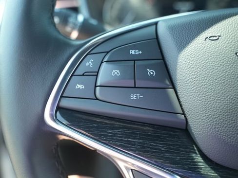 Used 2020 Cadillac XT5 Premium Luxury AWD/4WD image 33