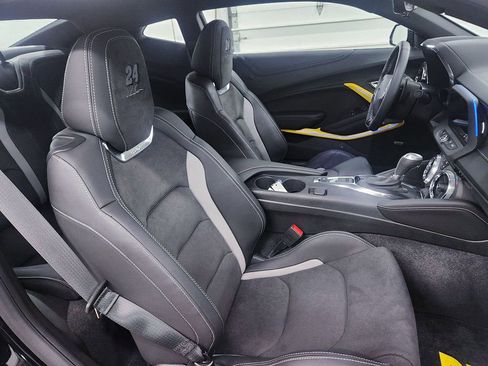 Used 2020 Chevrolet Camaro SS RWD image 25