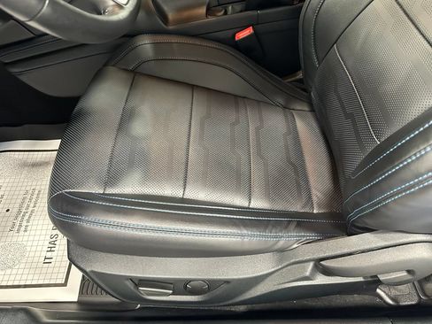 Used 2022 Ford Mustang GT Premium w/ Equipment Group 401A RWD image 20