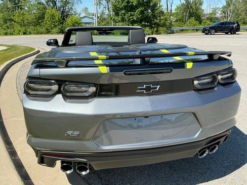 Used 2021 Chevrolet Camaro LT RWD image 10