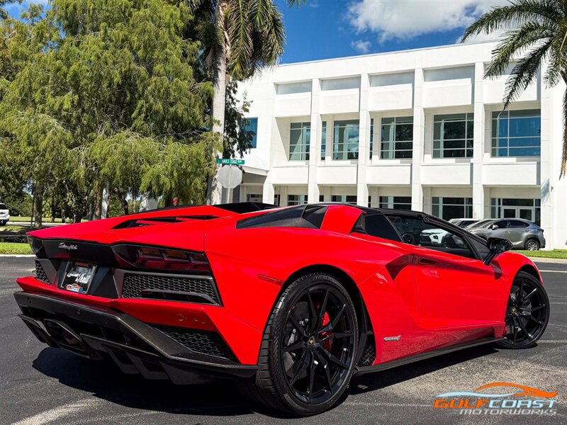 Used 2019 Lamborghini Aventador S AWD/4WD image 60