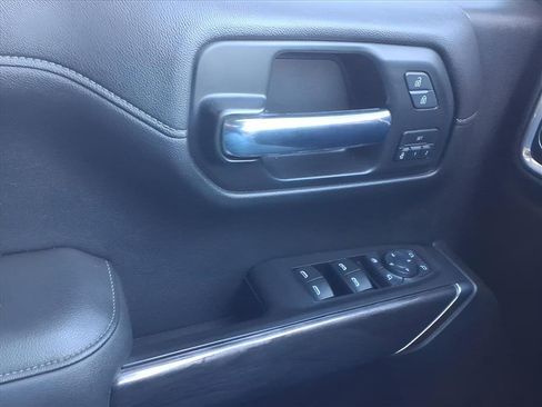 Used 2020 Chevrolet Silverado 1500 LTZ image 29