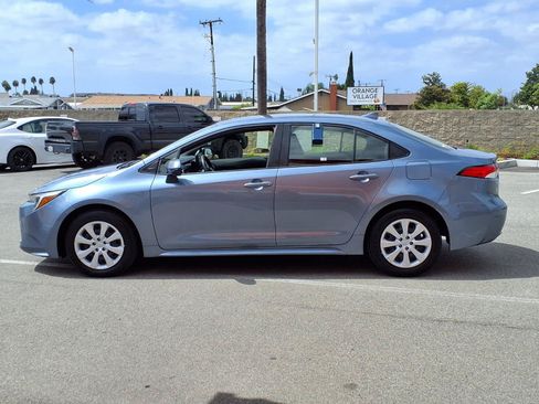 Certified 2026 Toyota Corolla LE FWD image 5