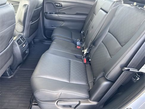 Certified 2023 Honda Passport Elite image 30