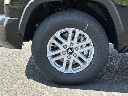 New 2026 Toyota Tundra SR5 AWD/4WD image 8