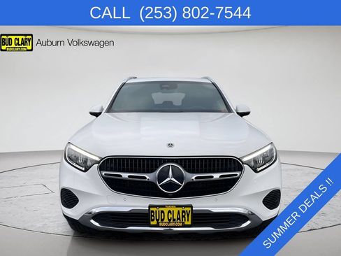Used 2024 Mercedes-Benz GLC 300 4MATIC image 13