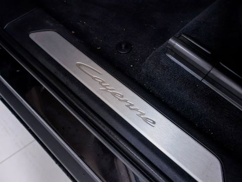 New 2026 Porsche Cayenne E-Hybrid image 24