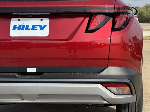 New 2026 Hyundai Tucson SE image 6